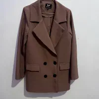 پیراهن و کت و مانتو و روسری در حد نو