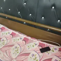 تخت دو نفره چوبی