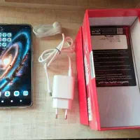 گوشی رد تون L10 در حد آکبند