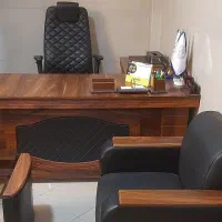 اجاره یک اتاق از دفترکار بعد از ظهر روزهای زوج
