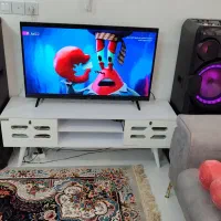 جا کفشی و میز تی وی سفید