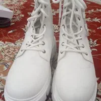 نیم بوت سفید|کیف، کفش، کمربند|سبزوار, پاسداران|دیوار