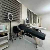 اجاره اتاق و تخت در کلینیک زیبایی|اجارهٔ دفتر کار، اتاق اداری، مطب|کرج, مهرویلا جنوبی|دیوار