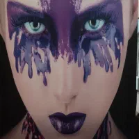 تابلو نقاشی زن خیره
