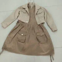 لباس ها همگی تمیز در  حد نو هستند