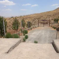 فردش‌‌فوری‌خانه‌باغی‌درشهرسقزنزدیک‌جاده‌صاحب‌سقز‌