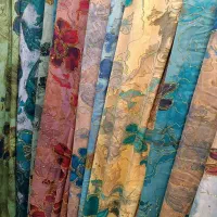 پارچه‌های ابریشمی و پارچه‌های ارگانزا با قیمت مناس|لباس|زاهدان, |دیوار