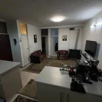 ۷۰متر دوخواب طبقه اول روبه نماخوش نقشه نورگیر عالی