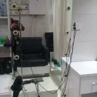 لوازم آرایشگاه|آرایشگاه و سالن‌های زیبایی|فومن, |دیوار