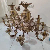 لوستر برنجی ست هال و پذیرایی ۱۲ و ۸ شعله قدیمی