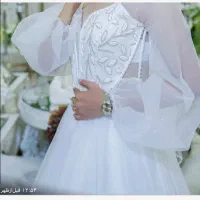 لباس عقد