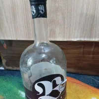 بطری شیشه ای