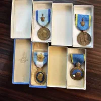6 عدد مدال و نشان کلکسیونی با جعبه فابریک