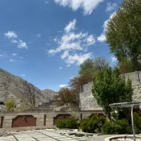 ۲۷۰ متر   ۳ خواب دارای مشاعات آبی فضای بسیار دنج