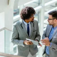 استخدام ویزیتور / بازاریاب آقا