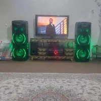 میز تلویزیون و باند