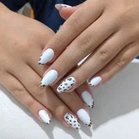 تخفیف ویژه خدمات ناخن با بهترین متریال