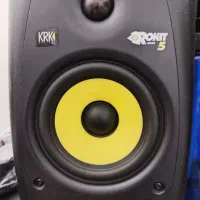 اسپیکر مانیتورینگ rokit5 و کارت صدا