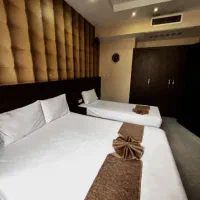 **بریم مــشهــد**  سفری برای رهایی دل