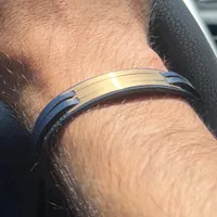 دستبند چرم و طلا