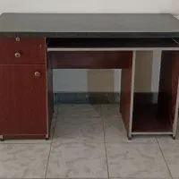 میز کامپیوتر