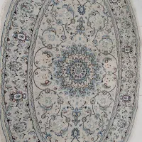 فرش بیضی شکل سالم