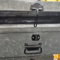 چمدان آهنی سایزبزرگ و کوچک