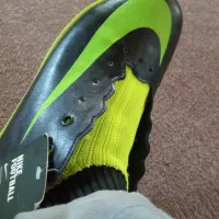 نایک جورایی سالنی وچمن نو|کیف، کفش، کمربند|ساری, |دیوار