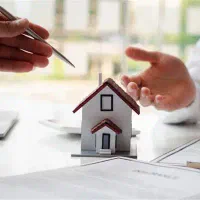 واحد اداری تجاری ۱۵۰ متری بر خ۲۰ متری امام خمینی