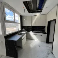 اداری/دروس/موقعیت عالی/۹۵ متر/۲ اتاق