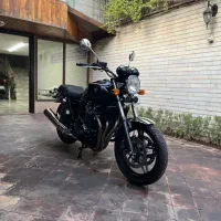 هوندا cb 1100