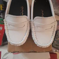 کفش کالج پسرانه کاملا نو