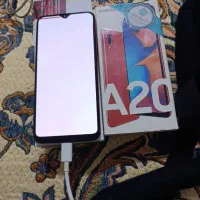 سامسونگ A20 با حافظه 32 گیگابایت