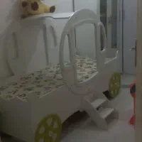 تخت وکمد نوجوان مدل ماشین