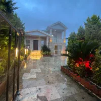 نیم پیلوت ۲۲۰متری نعمت اباد  مبله کامل. اقساطی