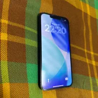 ایفون 13 نرمال در حد نو