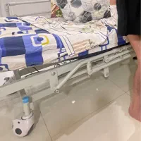 پرستار مرد برای بیمار آقا نیمه وقت یا تمام وقت