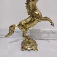 اسب برنزاصل سنگین وزن