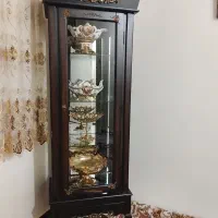 بوفه و ساعت ایستاده