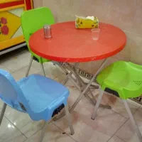 میز و صندلی فست فود