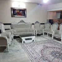 یک دست مبل ۹نفره ی سلطنتی با ۴ تا میز عسلی|مبلمان خانگی و میز عسلی|تاکستان, |دیوار