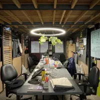 استخدام فوری دانشجویان/محیط کارحرفه ای