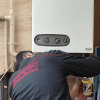 تعمیر و سرویس انواع پکیج *تضمینی*