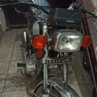 متورسیکلت 125تیزتک
