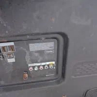 تلویزیون ضربه خورده ولی روشن میشه|تلویزیون و پروژکتور|محمدشهر, شهرک چمران|دیوار