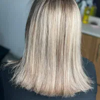 مدل برای رنگ مو