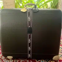 چمدان بزرگ ، جادار. نو - بدون استفاده