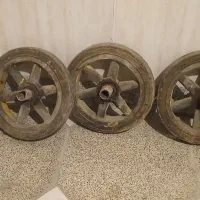 ۴عددچرخ گاری سالم