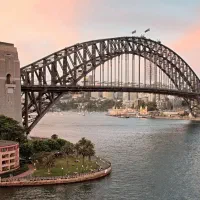 قالبساز مسلط به قالبهای تزریق پلاستیک