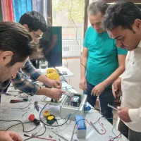 آموزش ساخت جعبه تولید برق عشایری و مسافرتی